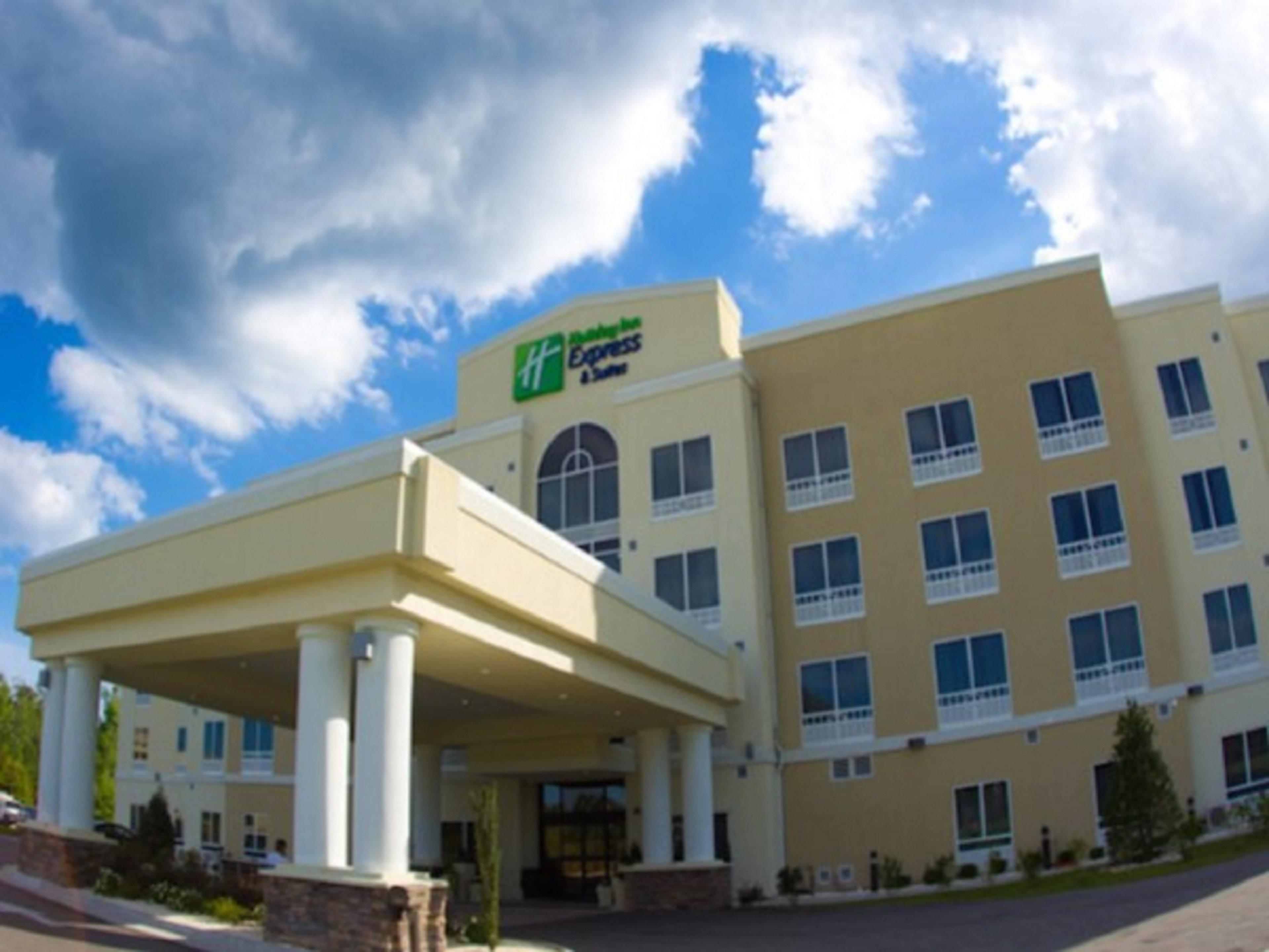 Holiday Inn Express & Suites Havelock Northwest New Bern By Ihg מראה חיצוני תמונה
